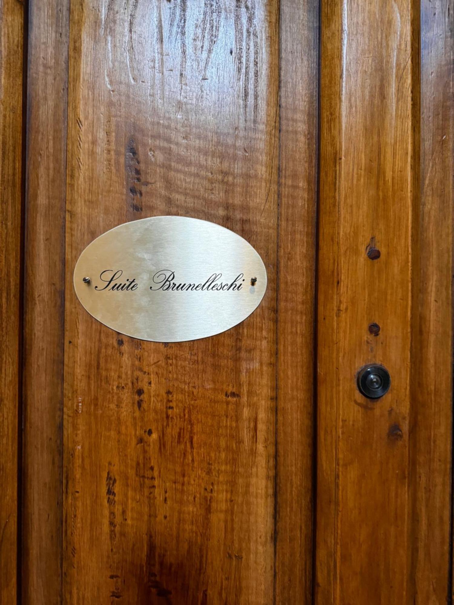 Suite Brunelleschi Florence - 14Th Century Suite Just 120 Steps From Cathedral - Intero Appartamento Florença Exterior foto